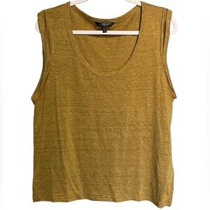 Banana Republic linen rolled sleeve muscle tee